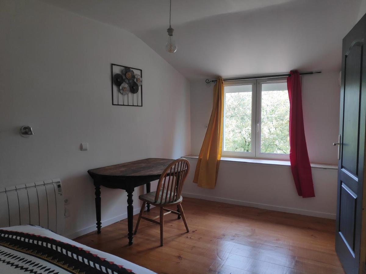 Maison 4 Personnes Caillac Exterior photo